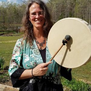 Meet your Posher, Maia joy